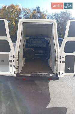 Грузовой фургон Nissan e-NV200 2018 в 