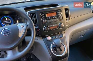 Грузовой фургон Nissan e-NV200 2018 в 