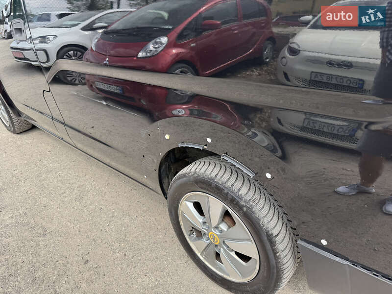 Вантажний фургон Nissan e-NV200 2015 в Тернополі