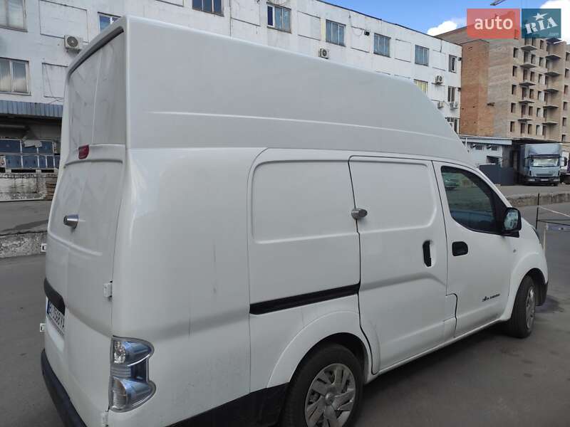 Nissan e-NV200 2019