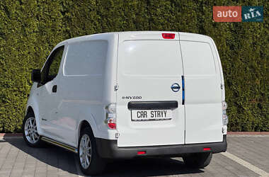 Вантажний фургон Nissan e-NV200 2020 в 