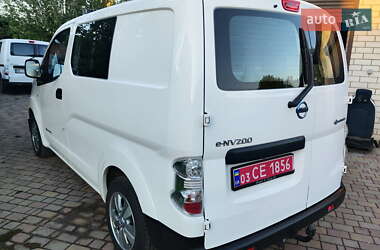 Грузовой фургон Nissan e-NV200 2019 в 