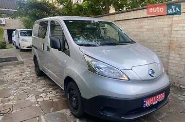 Грузовой фургон Nissan e-NV200 2020 в Киеве