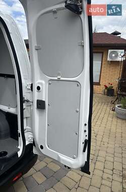 Вантажний фургон Nissan e-NV200 2019 в 