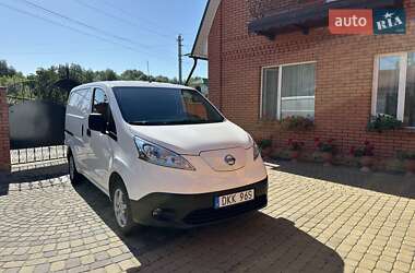 Вантажний фургон Nissan e-NV200 2019 в Хмельницькому