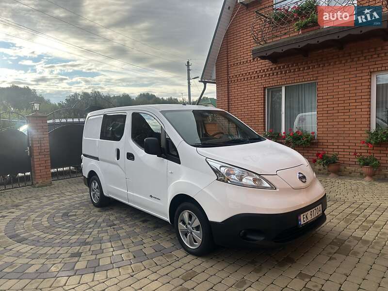 Nissan e-NV200 2018