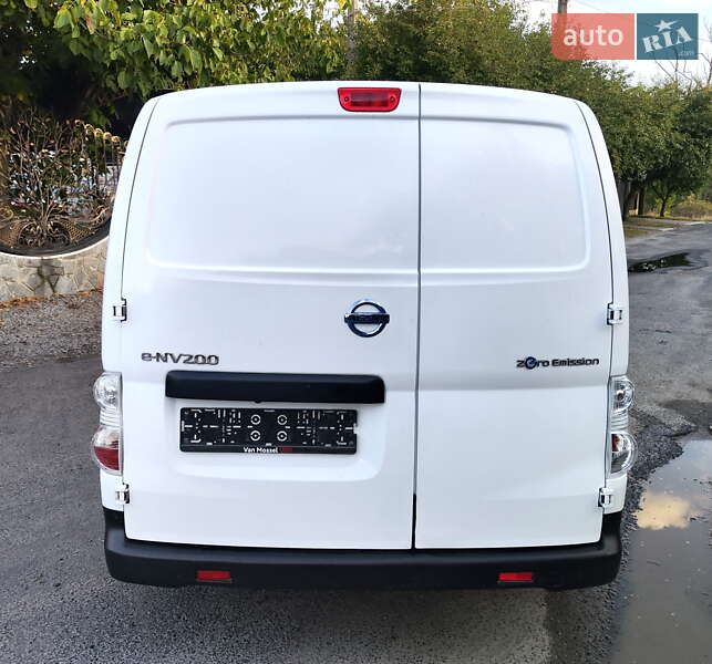 Грузовой фургон Nissan e-NV200 2020 в Новых Санжарах фото 4 Грузовой фургон Nissan e-NV200 2020 в Новых Санжарах
