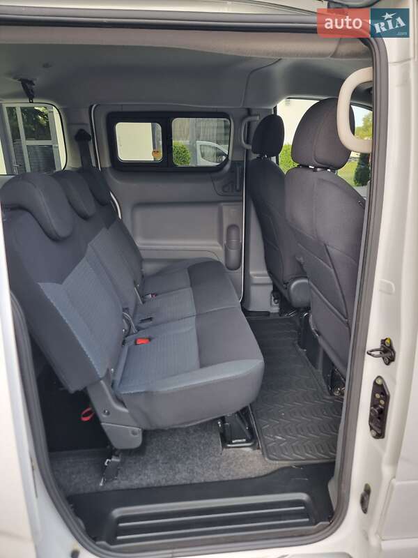 Мінівен Nissan e-NV200 2019 в Радивиліві