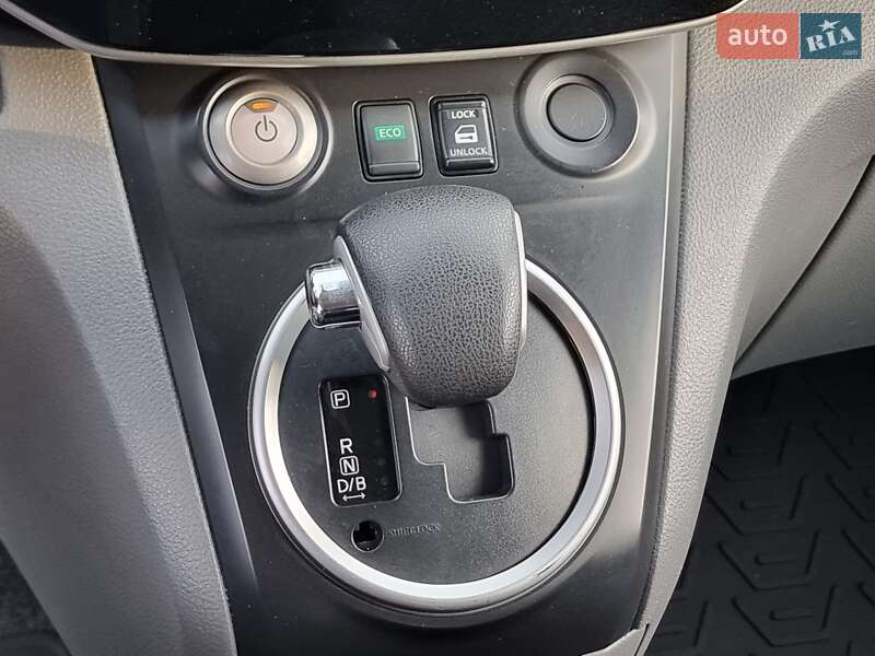 Мінівен Nissan e-NV200 2019 в Радивиліві