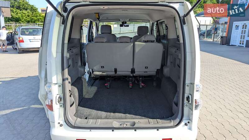 Мінівен Nissan e-NV200 2015 в Чернівцях