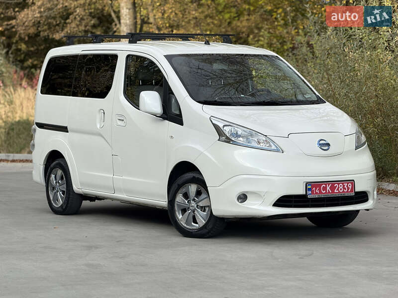Мінівен Nissan e-NV200 2014 в Дрогобичі