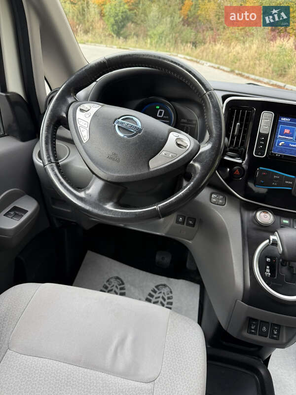 Мінівен Nissan e-NV200 2014 в Дрогобичі