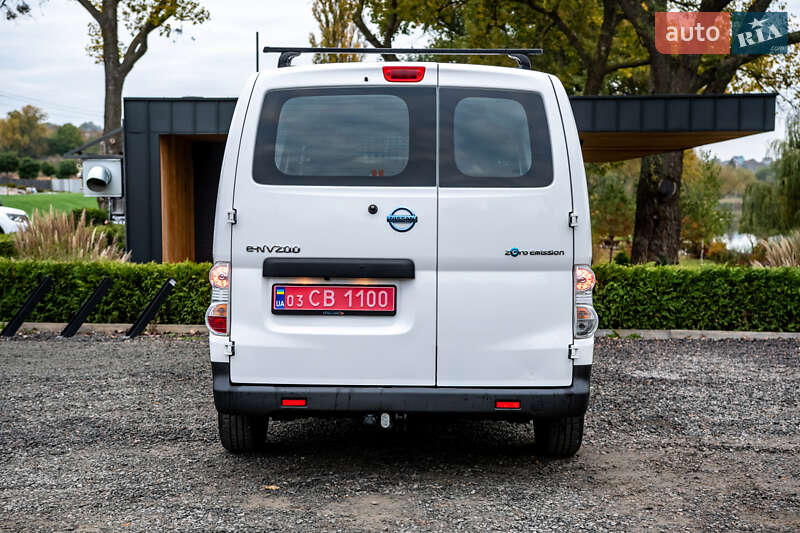 Грузовой фургон Nissan e-NV200 2019 в Умани