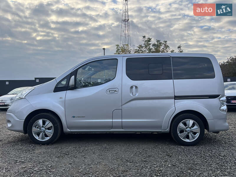 Мінівен Nissan e-NV200 2018 в Луцьку