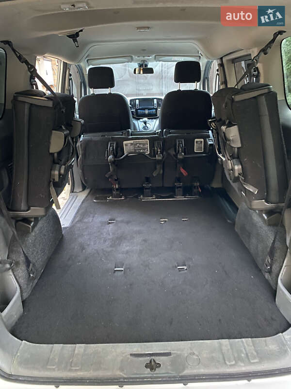 Минивэн Nissan e-NV200 2020 в Киеве фото 18 Минивэн Nissan e-NV200 2020 в Киеве