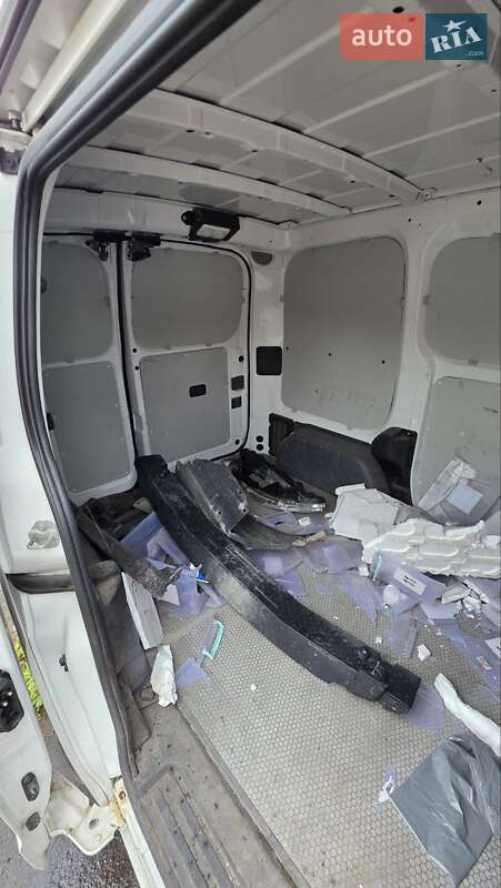 Грузовой фургон Nissan e-NV200 2016 в Львове фото 10 Грузовой фургон Nissan e-NV200 2016 в Львове