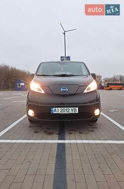 Мінівен Nissan e-NV200 2015 в Борисполі