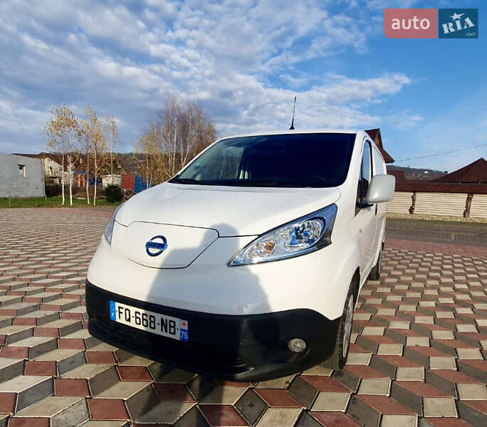 Nissan e-NV200 2020