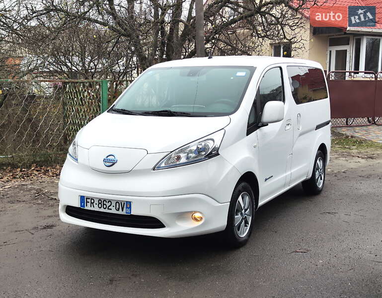 Минивэн Nissan e-NV200 2020 в Новых Санжарах