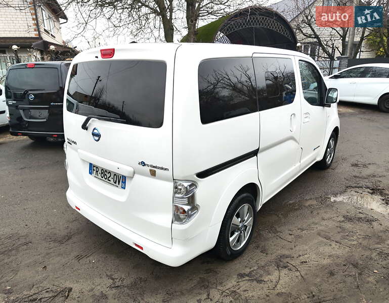 Минивэн Nissan e-NV200 2020 в Новых Санжарах