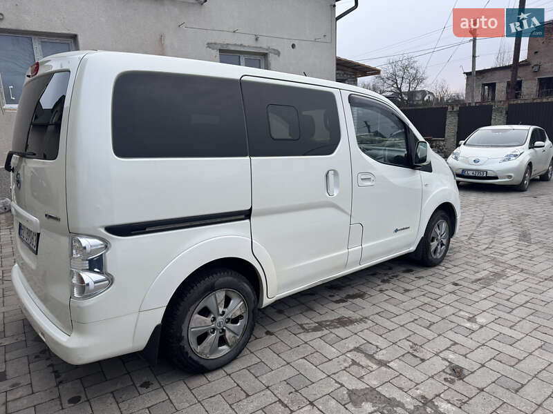 Минивэн Nissan e-NV200 2016 в Тернополе фото 8 Минивэн Nissan e-NV200 2016 в Тернополе