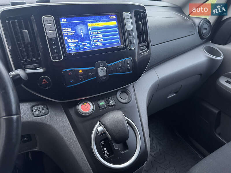 Минивэн Nissan e-NV200 2016 в Тернополе фото 18 Минивэн Nissan e-NV200 2016 в Тернополе