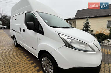 Вантажний фургон Nissan e-NV200 2019 в Києві
