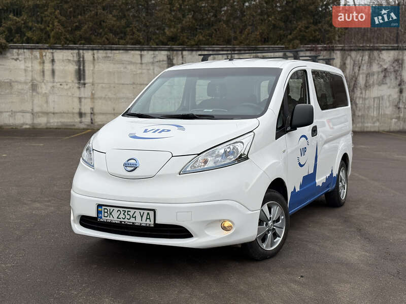 Минивэн Nissan e-NV200 2020 в Ровно