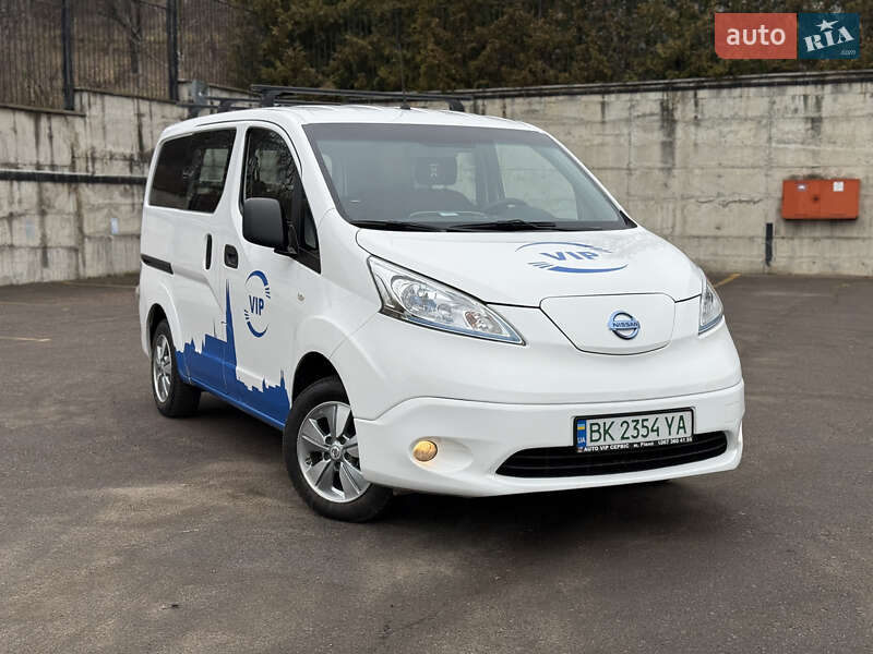 Минивэн Nissan e-NV200 2020 в Ровно