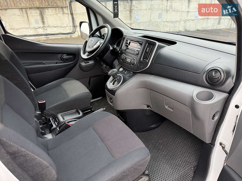 Минивэн Nissan e-NV200 2020 в Ровно