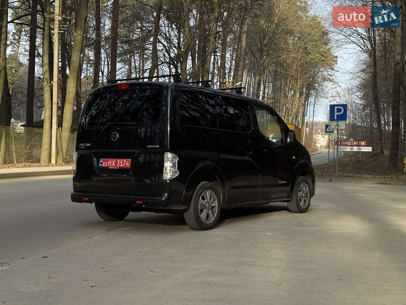 Мінівен Nissan e-NV200 2017 в Львові