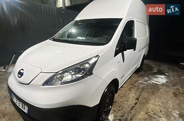 Грузовой фургон Nissan e-NV200 2019 в Киеве
