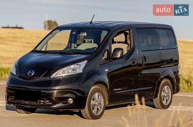 Мінівен Nissan e-NV200 2015 в Львові