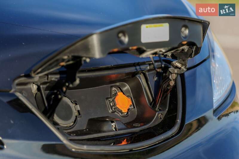 Минивэн Nissan e-NV200 2015 в Львове