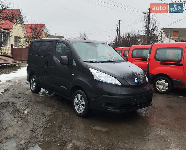 Nissan e-NV200 2021 Nissan e-NV200 2021