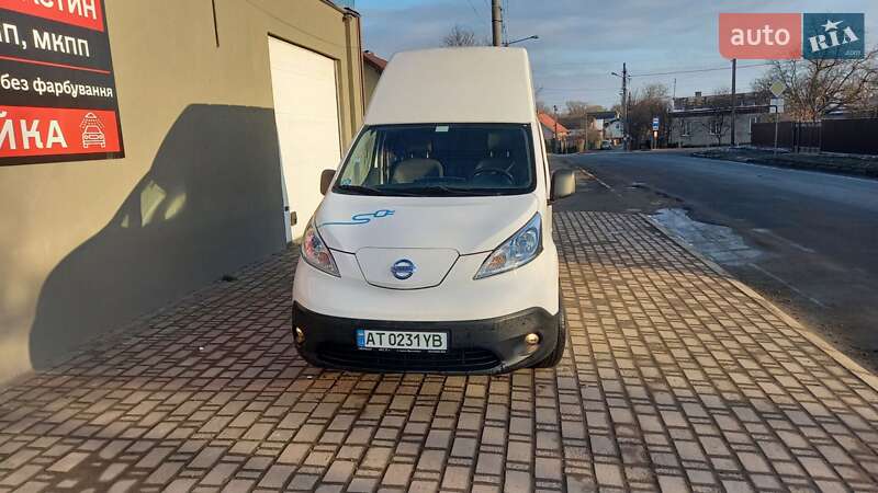 Грузовой фургон Nissan e-NV200 2018 в Ивано-Франковске