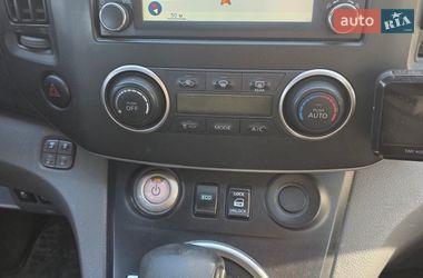 Минивэн Nissan e-NV200 2017 в Киеве