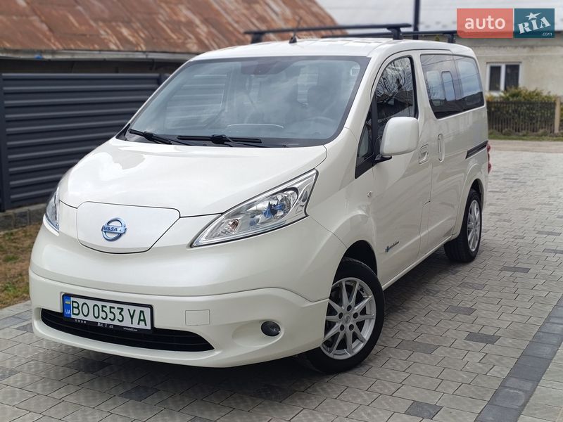 Nissan e-NV200 2014