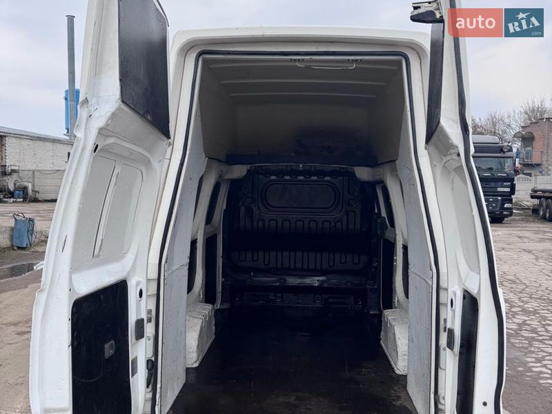 Грузовой фургон Nissan e-NV200 2019 в Житомире