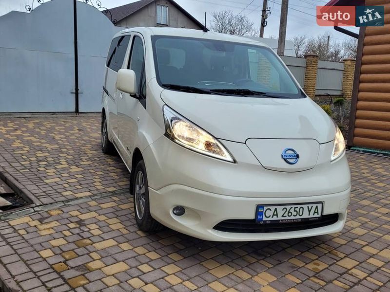 Nissan e-NV200 2018