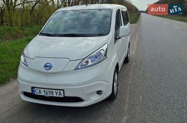 Минивэн Nissan e-NV200 2020 в Казатине