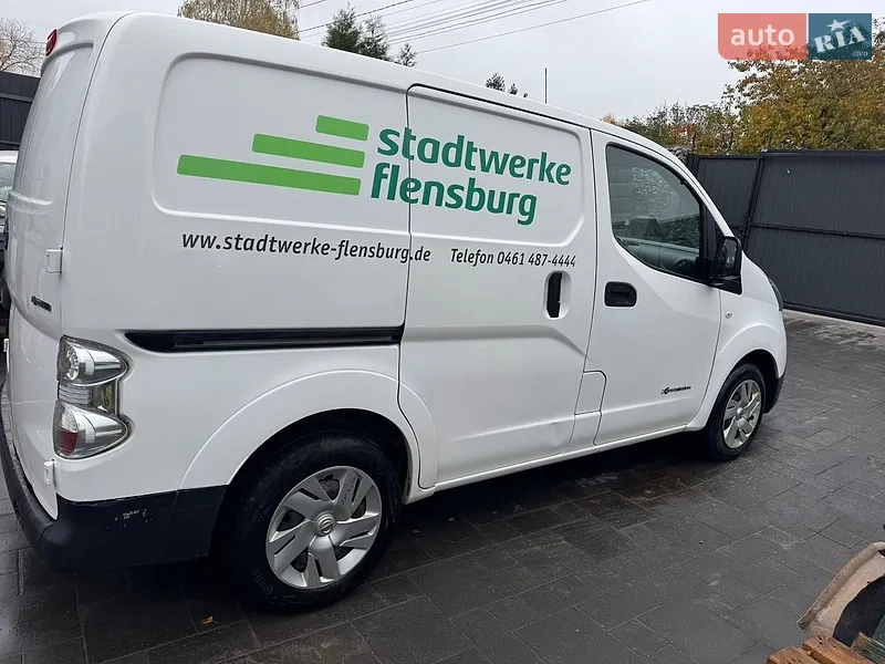 Nissan e-NV200