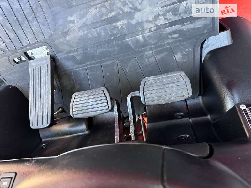 Вилочний навантажувач Nissan FG 2018 в Одесі