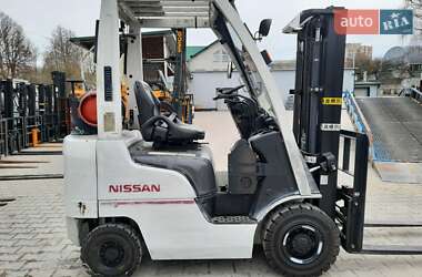 Вилочный погрузчик Nissan FG 2013 в 