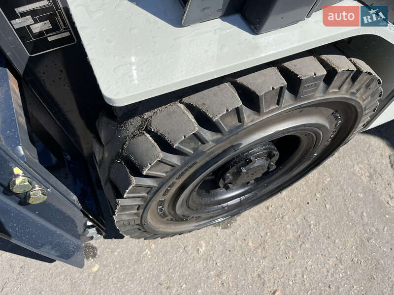 Вилочный погрузчик Nissan FG 2020 в Одессе