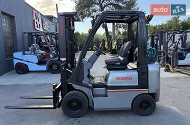 Вилочный погрузчик Nissan FG 2010 в Киеве