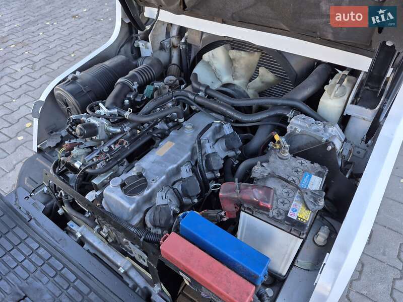 Вилочный погрузчик Nissan FG 2011 в Тернополе фото 11 Вилочный погрузчик Nissan FG 2011 в Тернополе