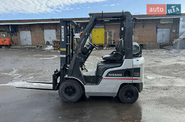 Вилочний навантажувач Nissan FG 2008 в Вінниці
