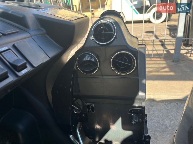 Вилочный погрузчик Nissan FG 2014 в Одессе