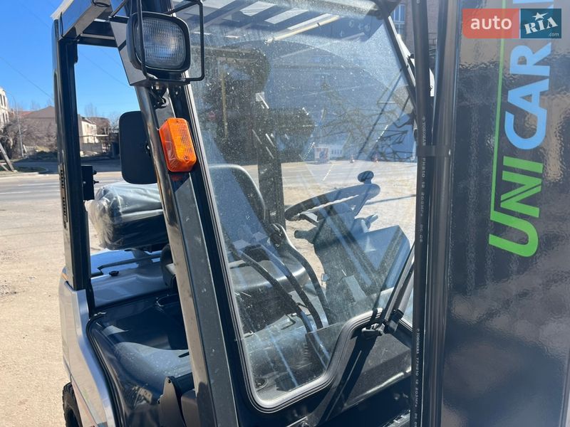 Вилочный погрузчик Nissan FG 2014 в Одессе